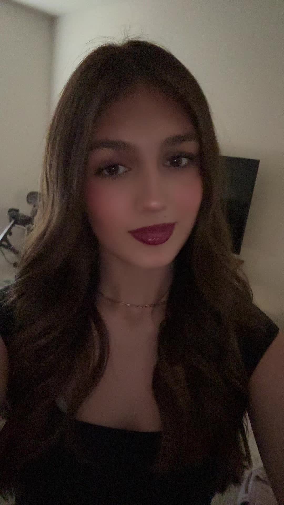 @ava🌚
