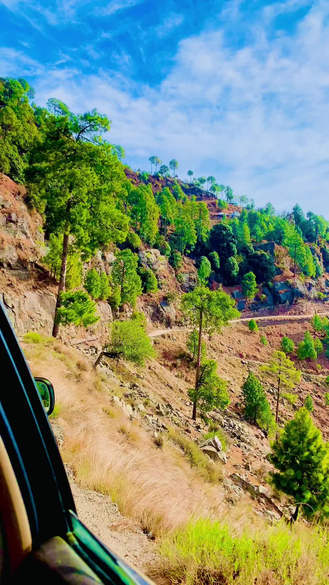 @کشمیری لوگ🏔️🦋