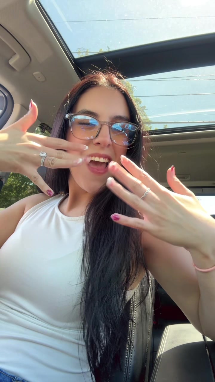 @Anaaaaa