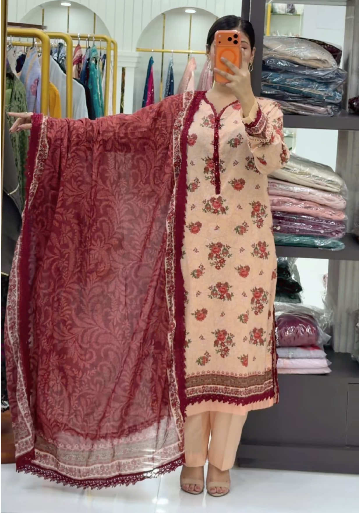 @Saafiya&rsquo;s Luxury Apparels