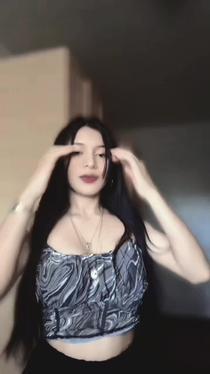 @😻❤️&zwj;🩹L&auml; Ņęną Şįņą&yacute;❤️&zwj;🩹😻