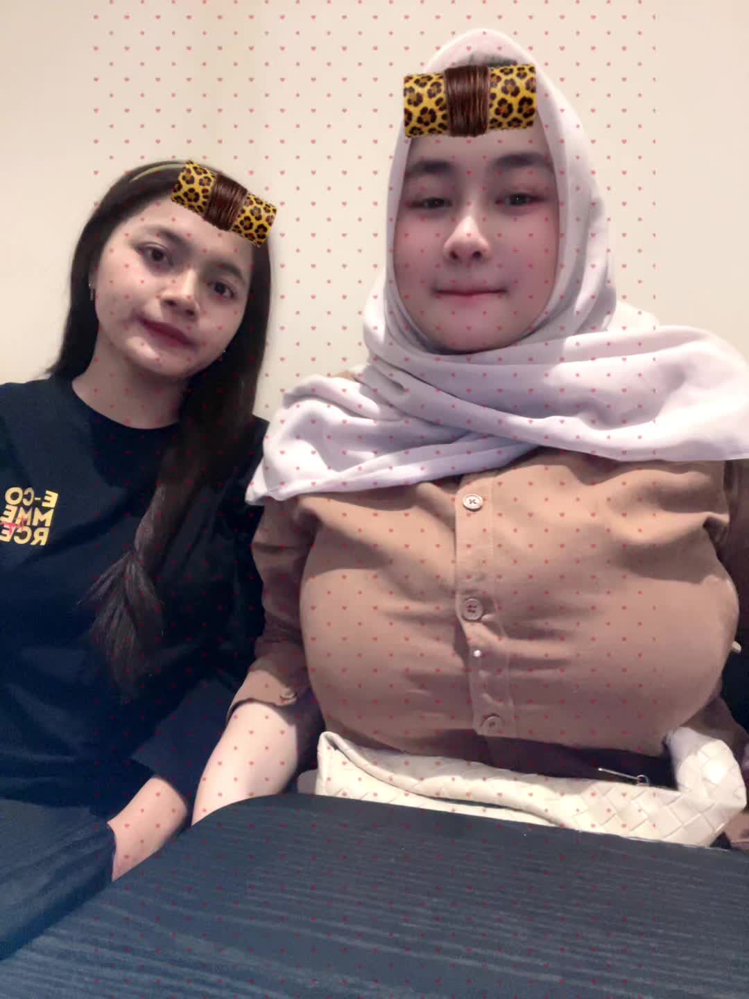 @Lippp