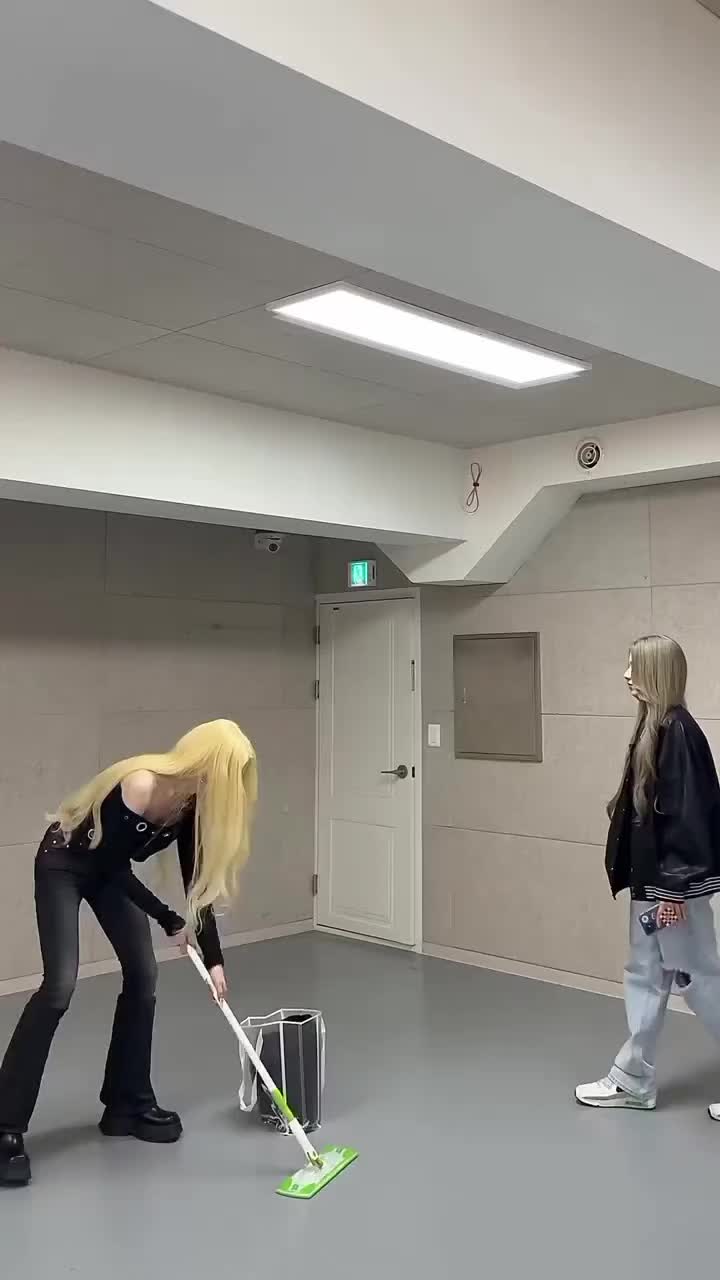 @v1va