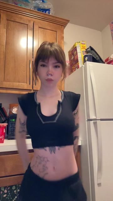 @xxvioletaddamsxx