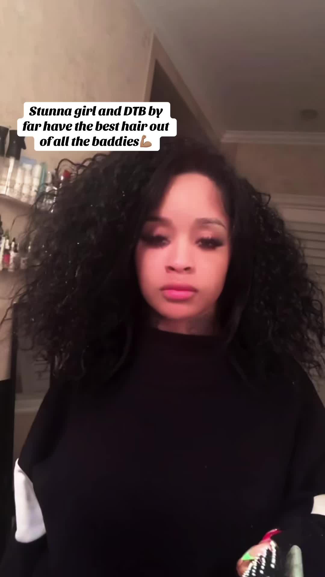 @️