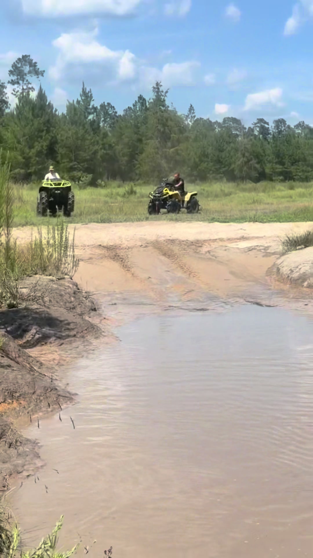 @Kollin on the canam🇺🇸