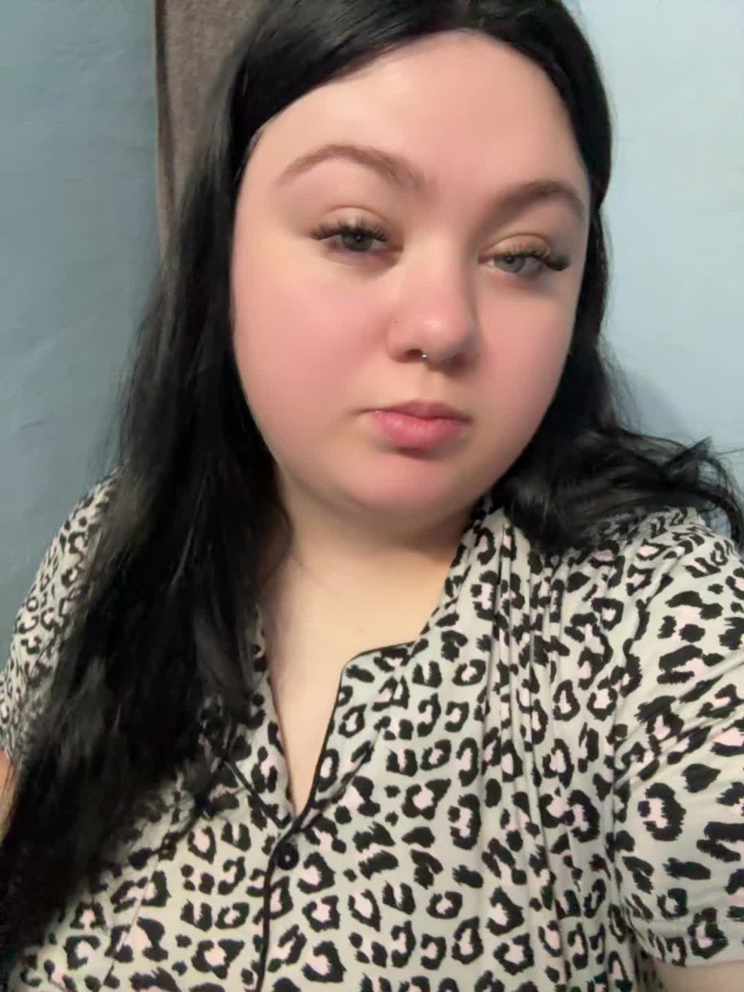 @ari🩶.