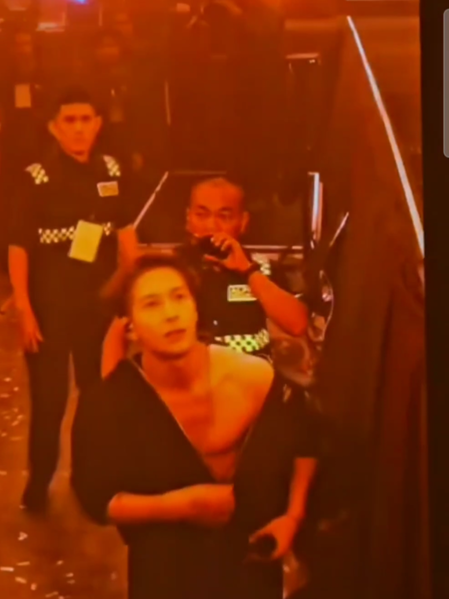 @2izii ซีซี่ตระกูลหวัง