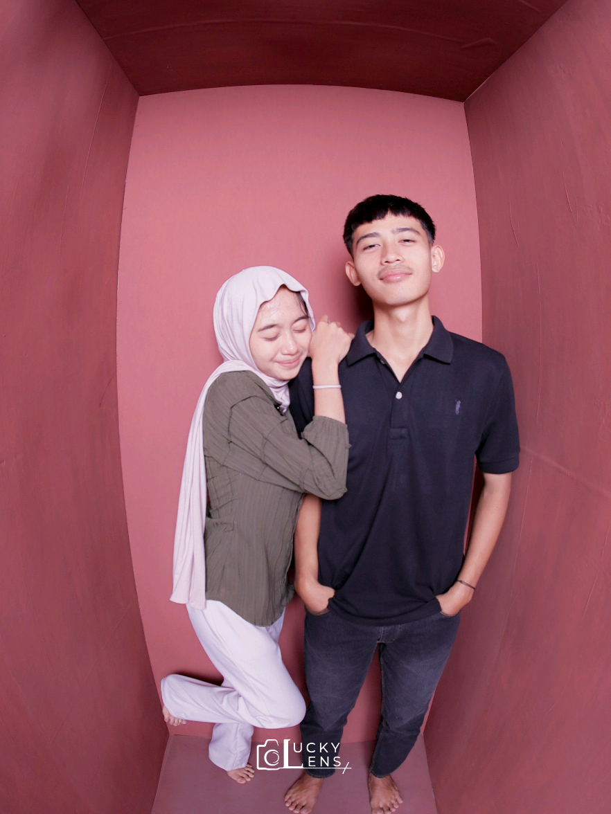 @Lucky Lens Studio Foto Rembang