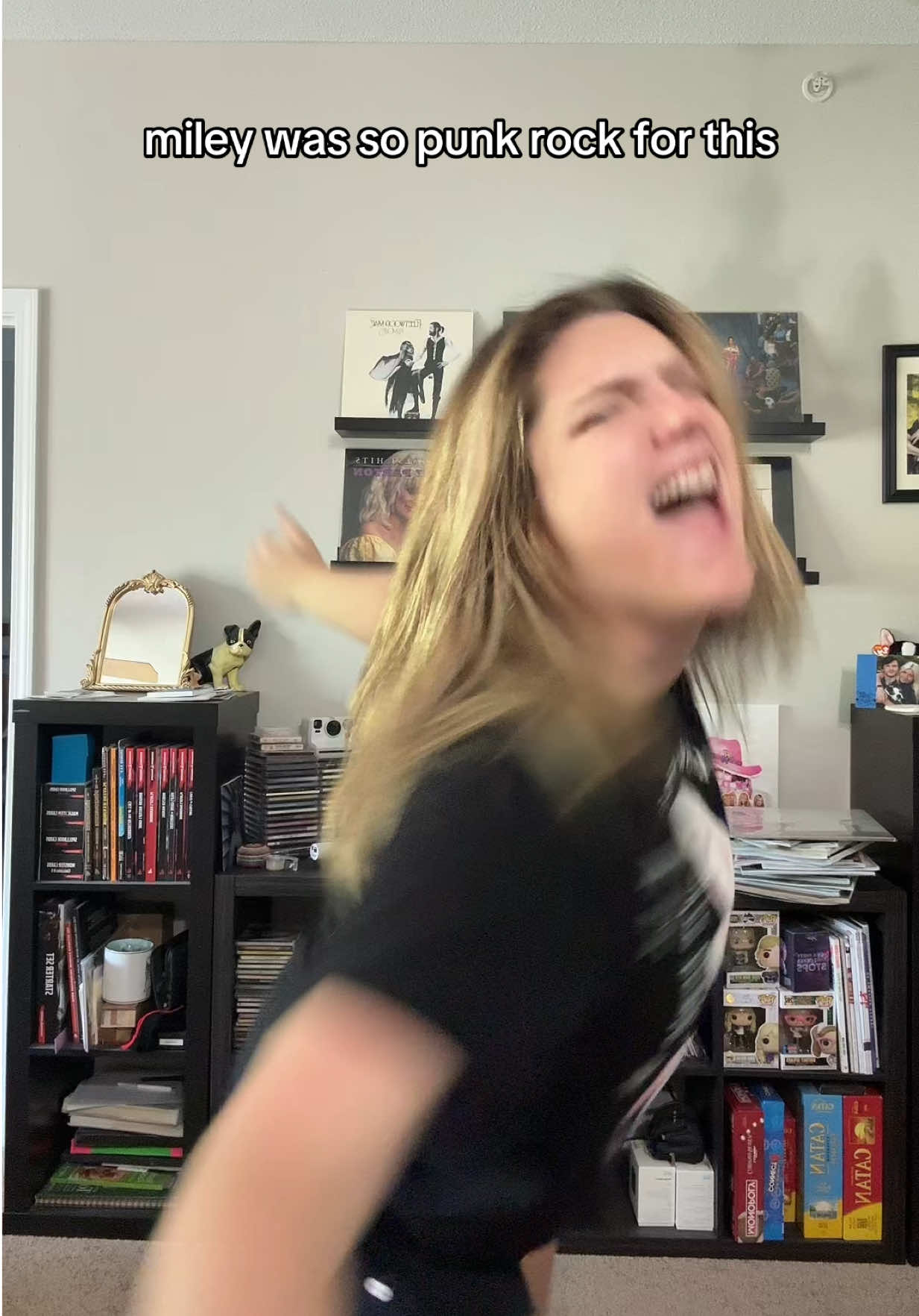 @mollieonpop
