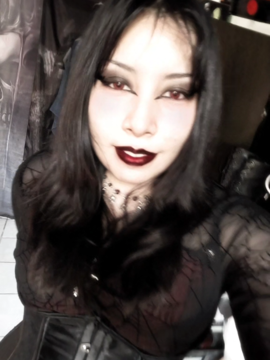 @⚰ 𝕰y𝖒𝖎