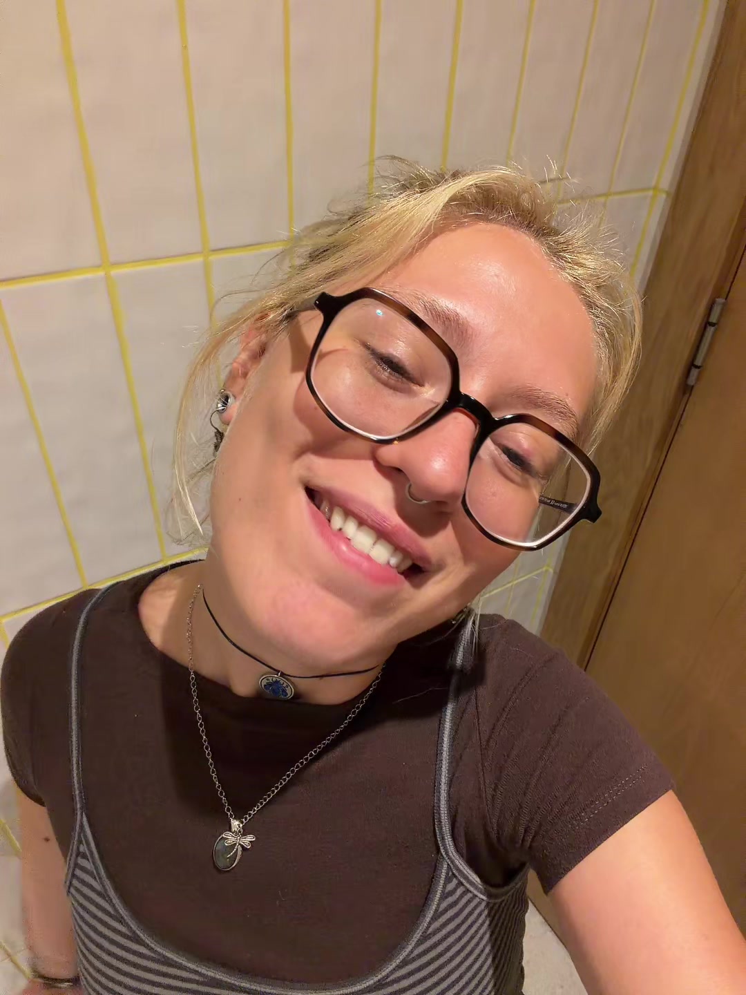 @poetleyla