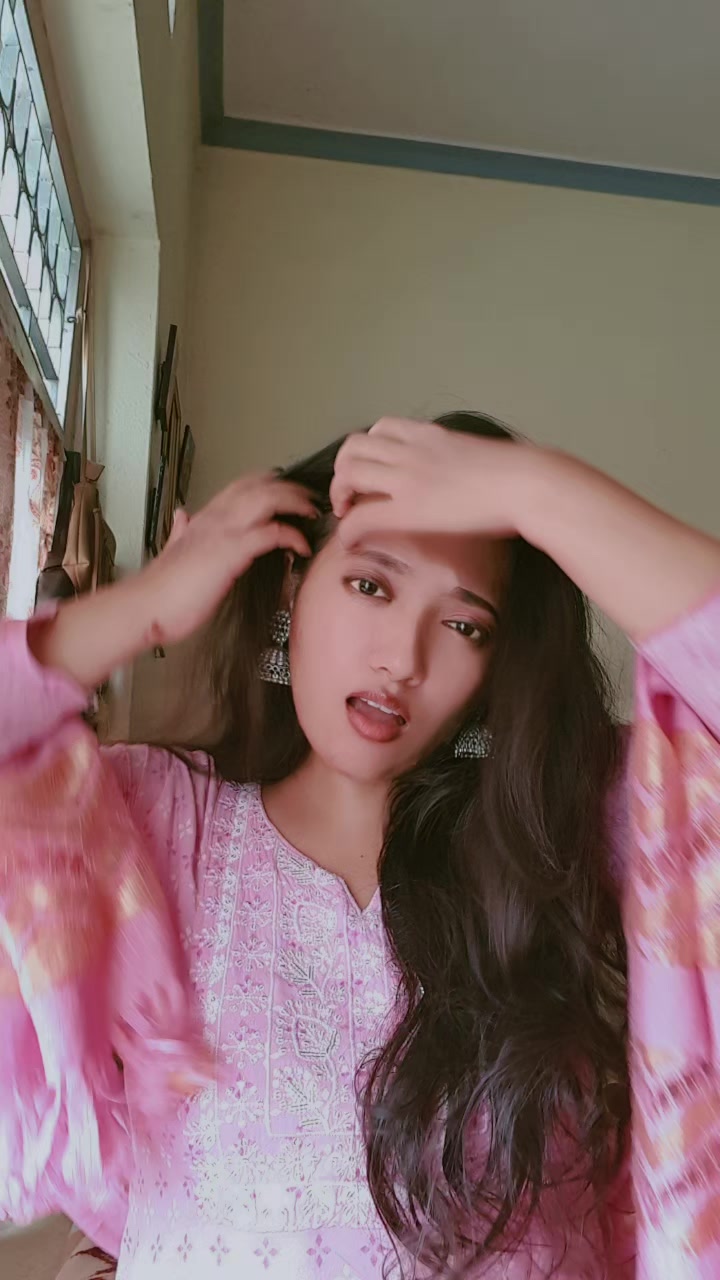 @Nita🦋