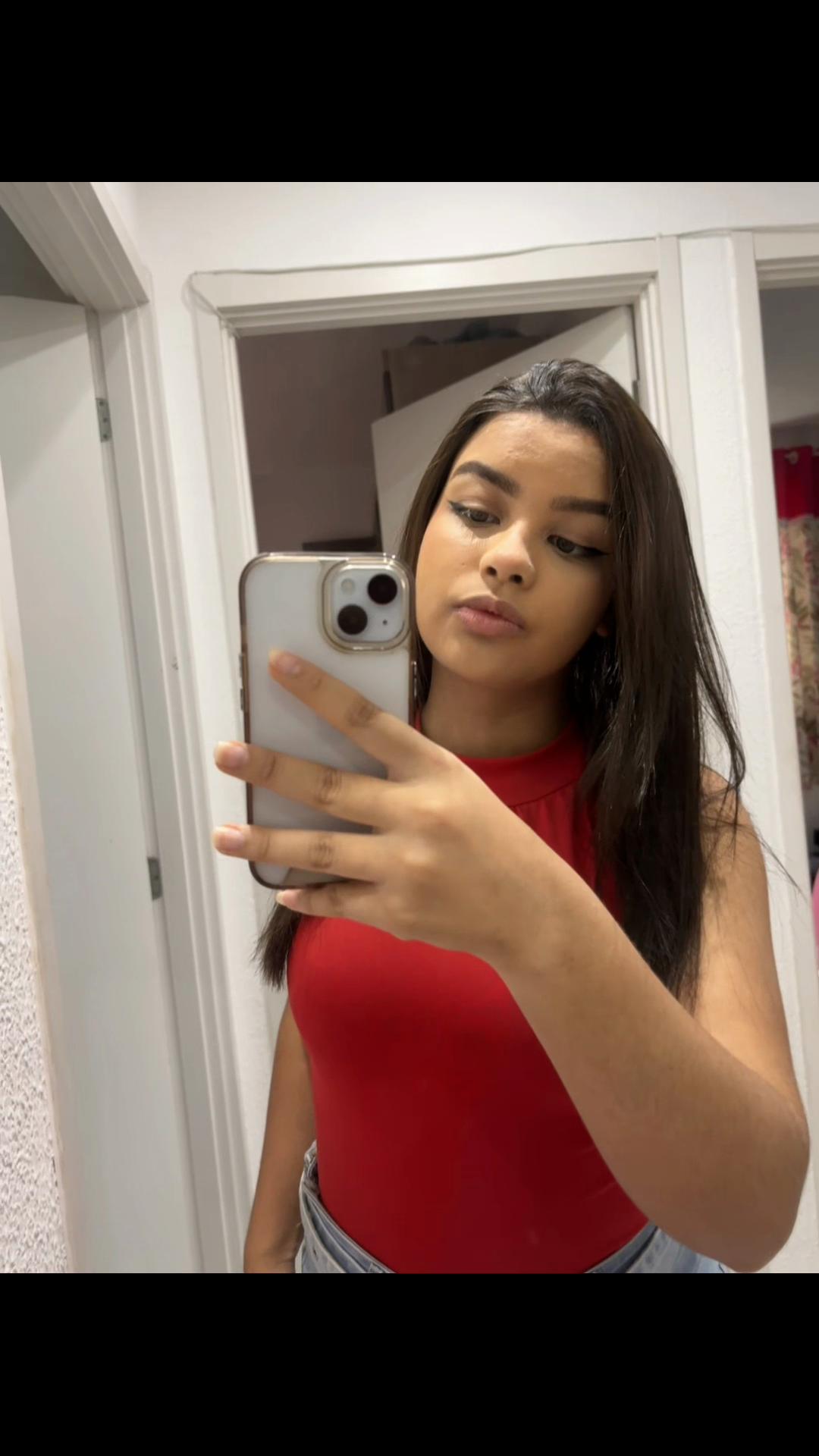 @Estefany Macedo