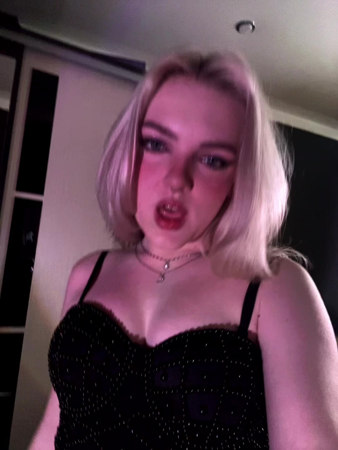 @Lilith.