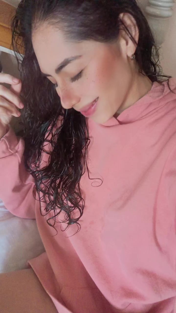 @Esvega