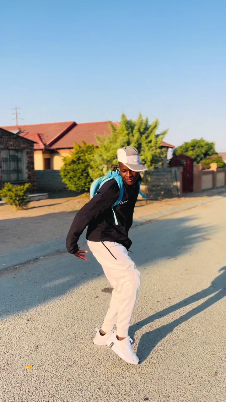 @Zaeli_rsa🇿🇦
