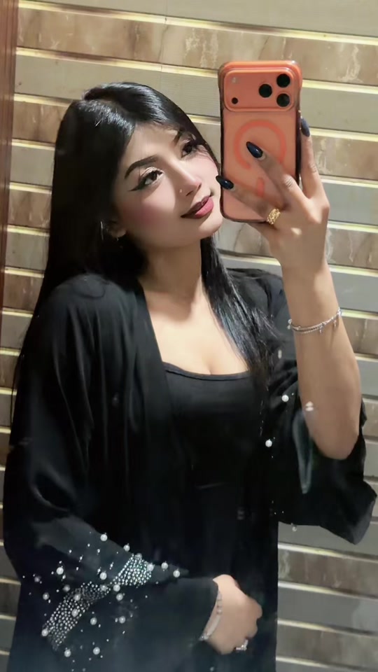 @S A N D H Y A🕉️🧿