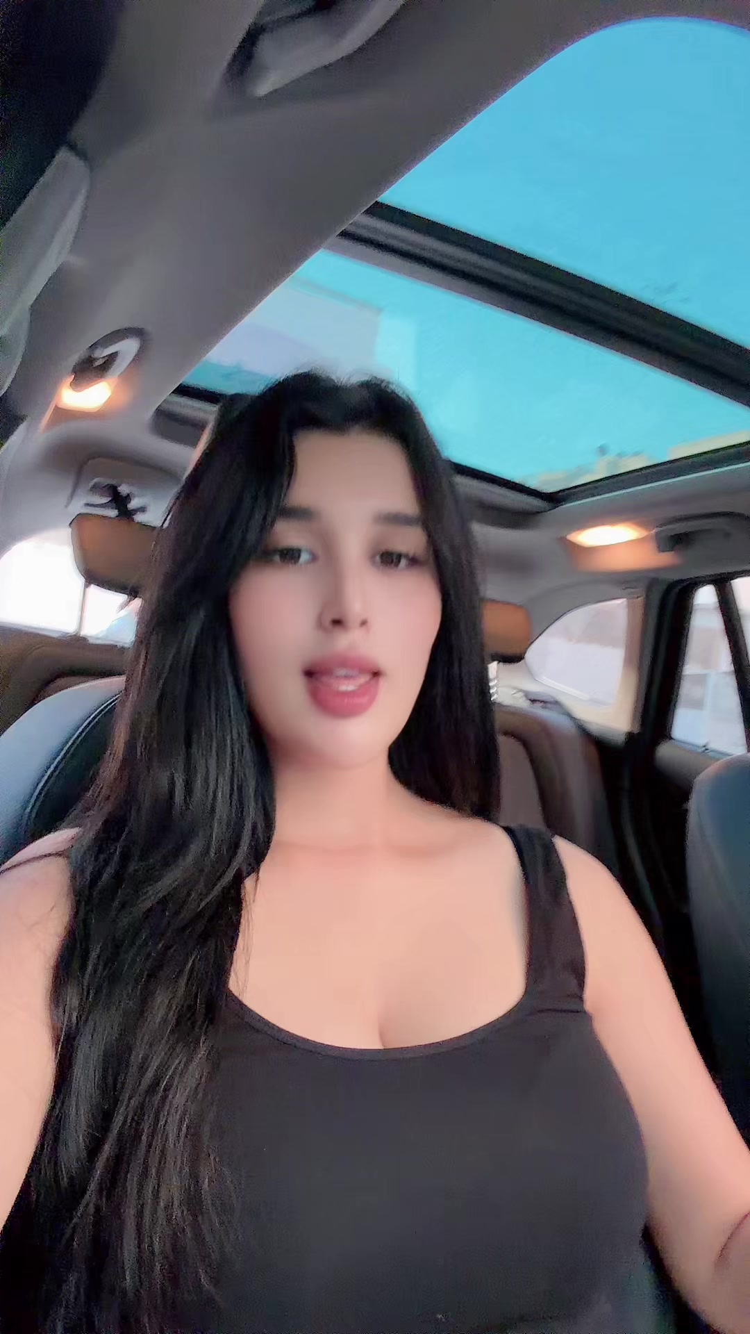 @Miss 💎roro