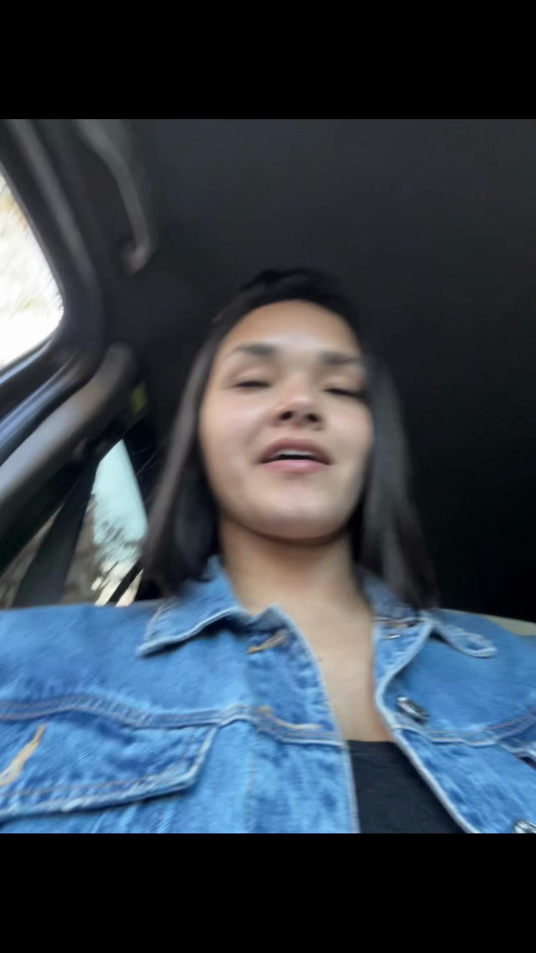 @moni_candia27