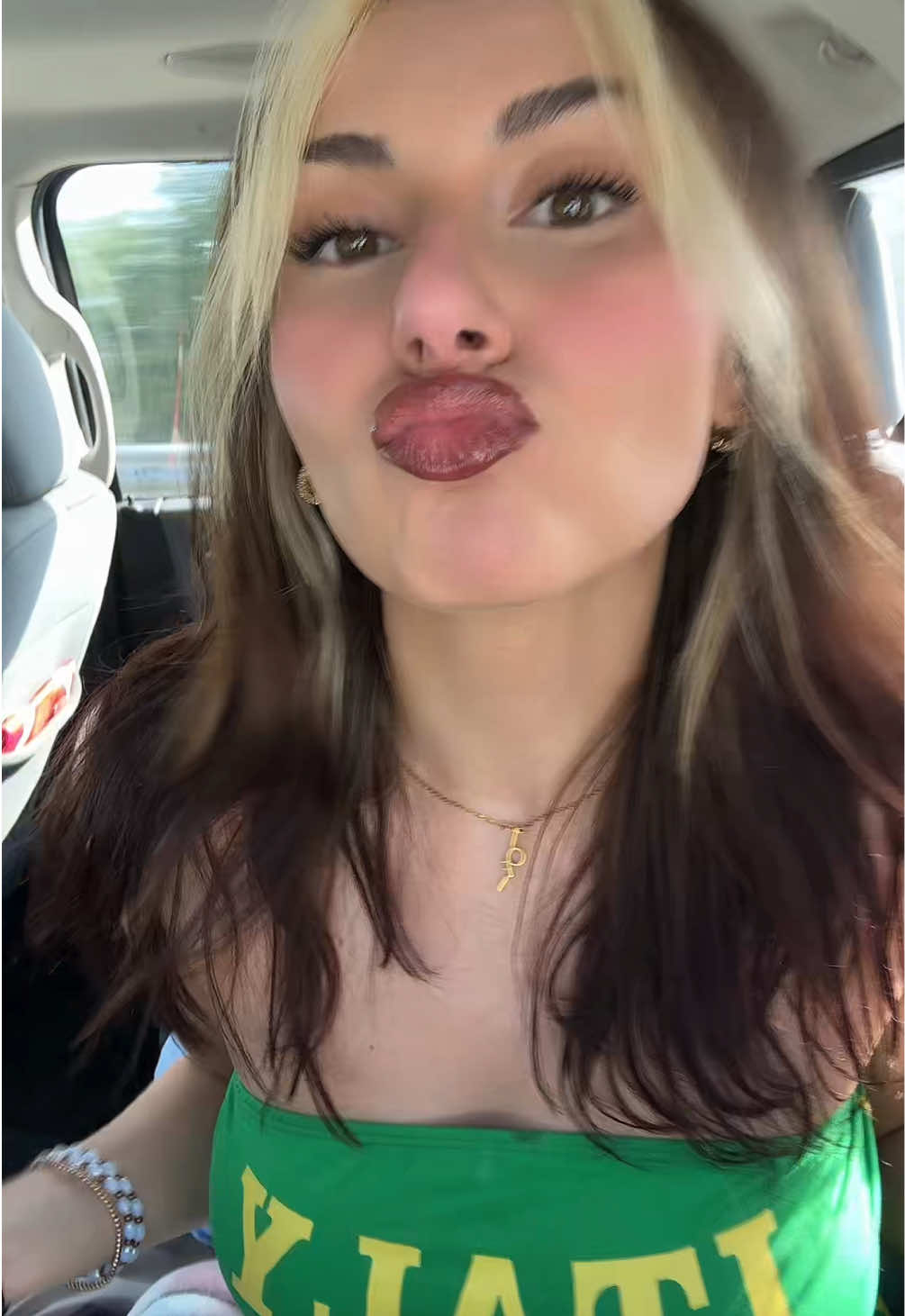 @Joei