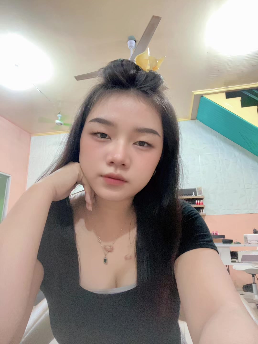 @Fani🦋