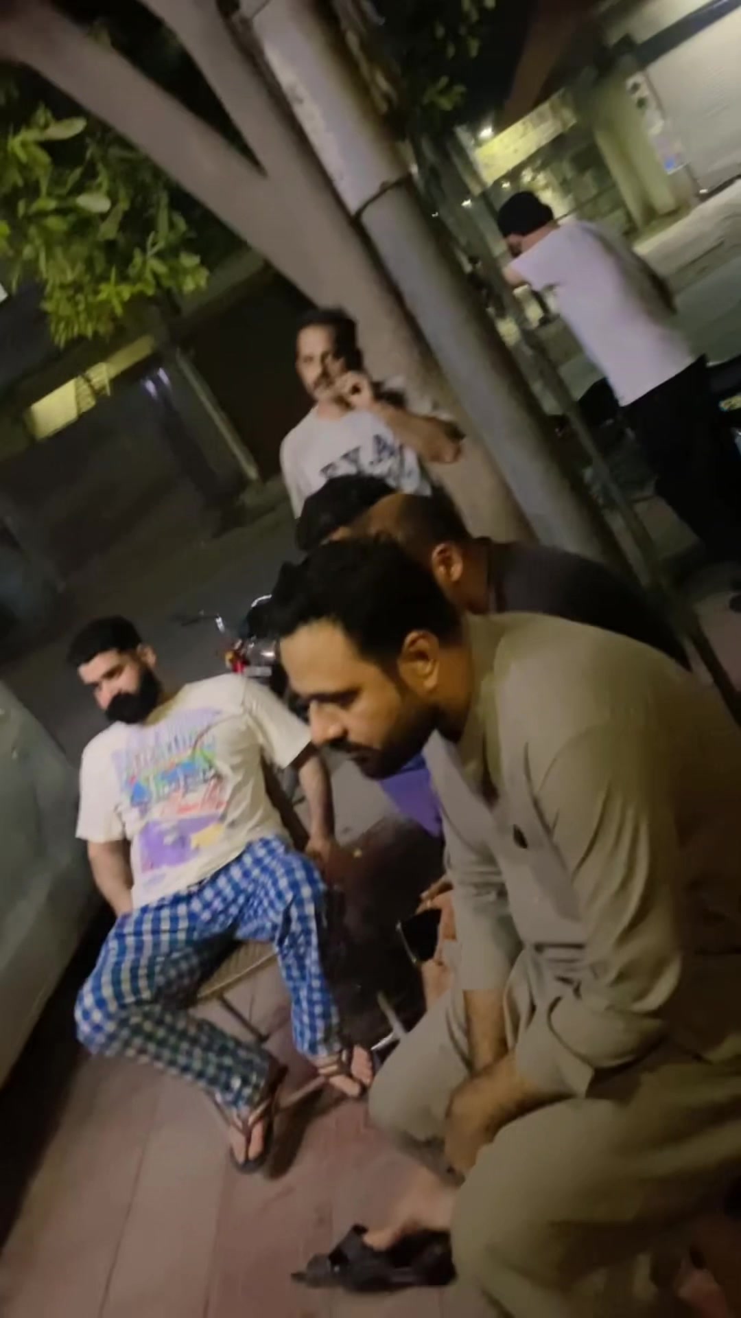 @🦁Husnain🦁Butt