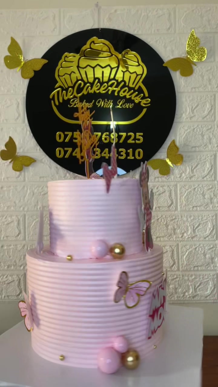 @thecakehouse_256