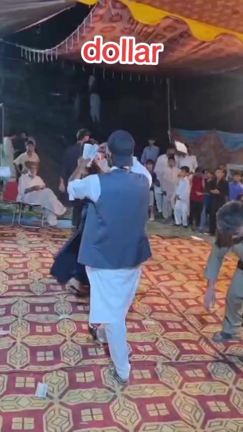 @❣️آؤ مِل کر مُسکراتے ہیں❣️