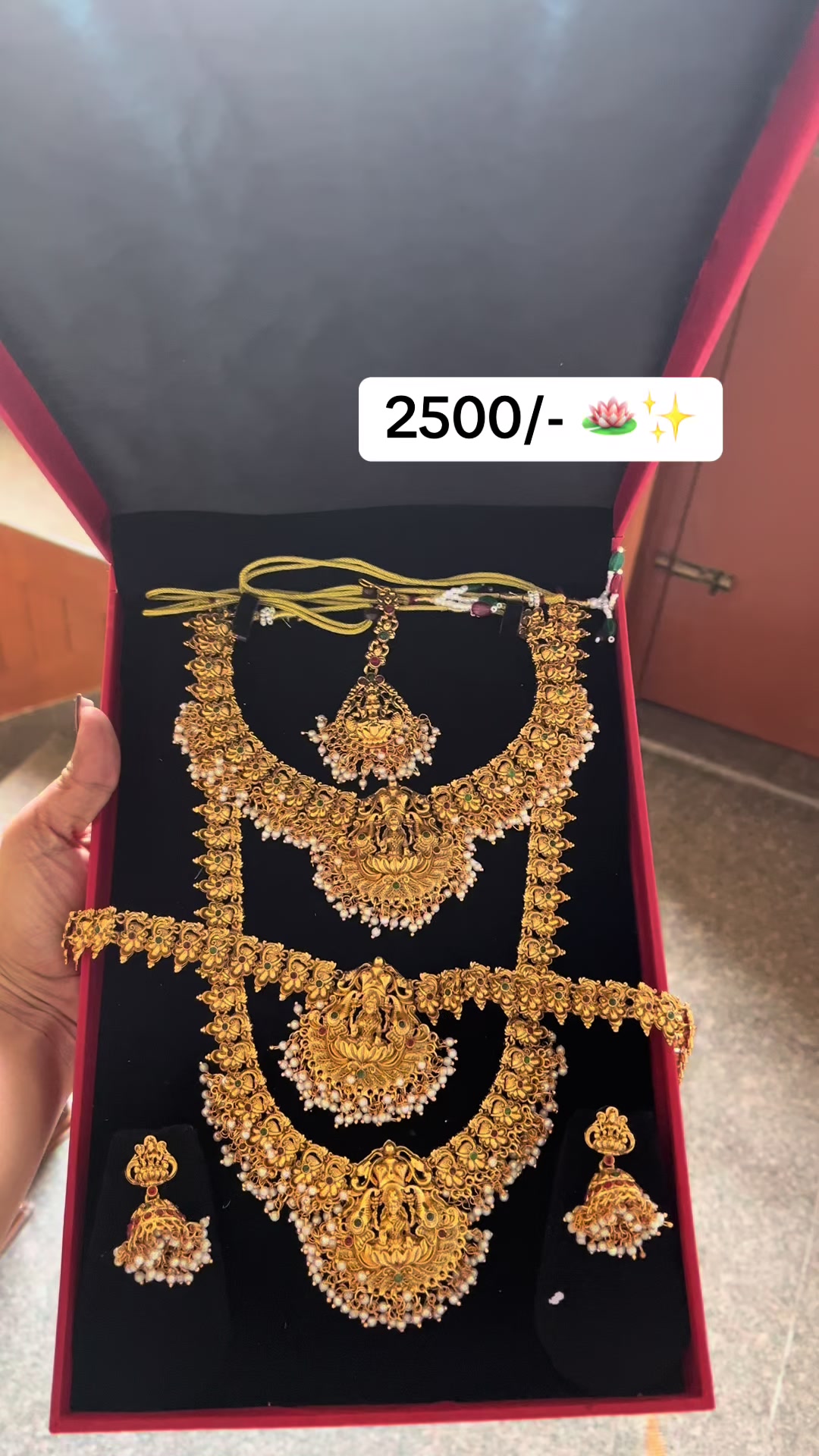 @DIPSHIKHA 🪔🪷✨( accessories )