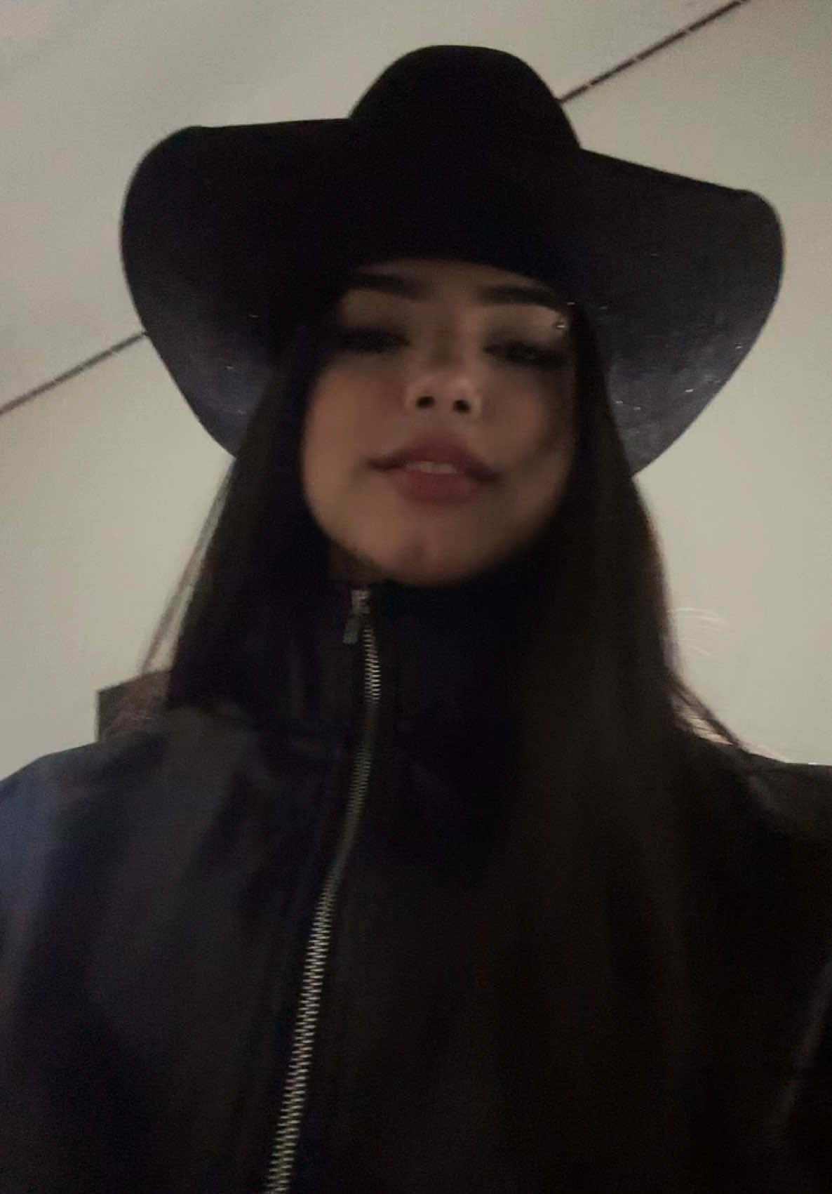 @fleuri🧛🏻♀️