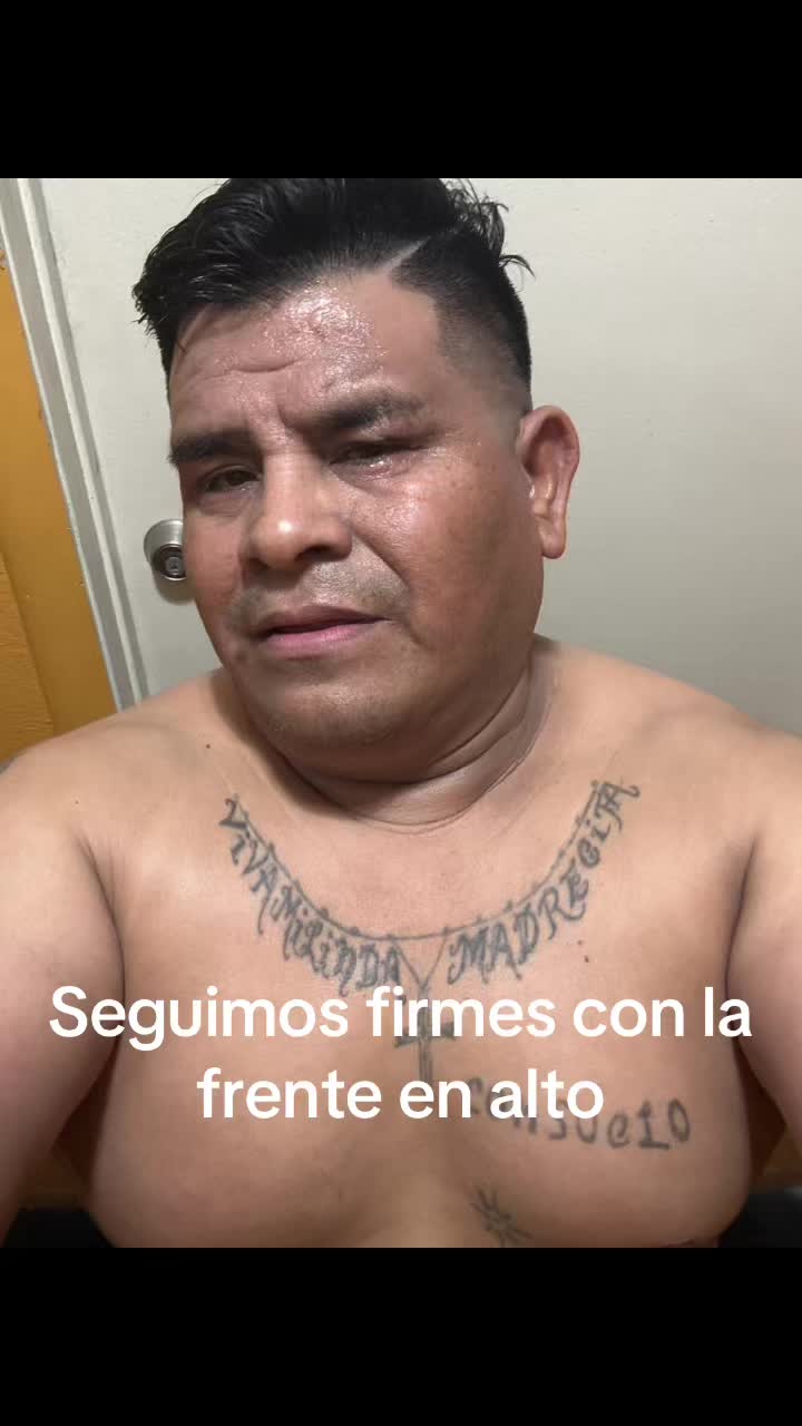 @pueblitaflores