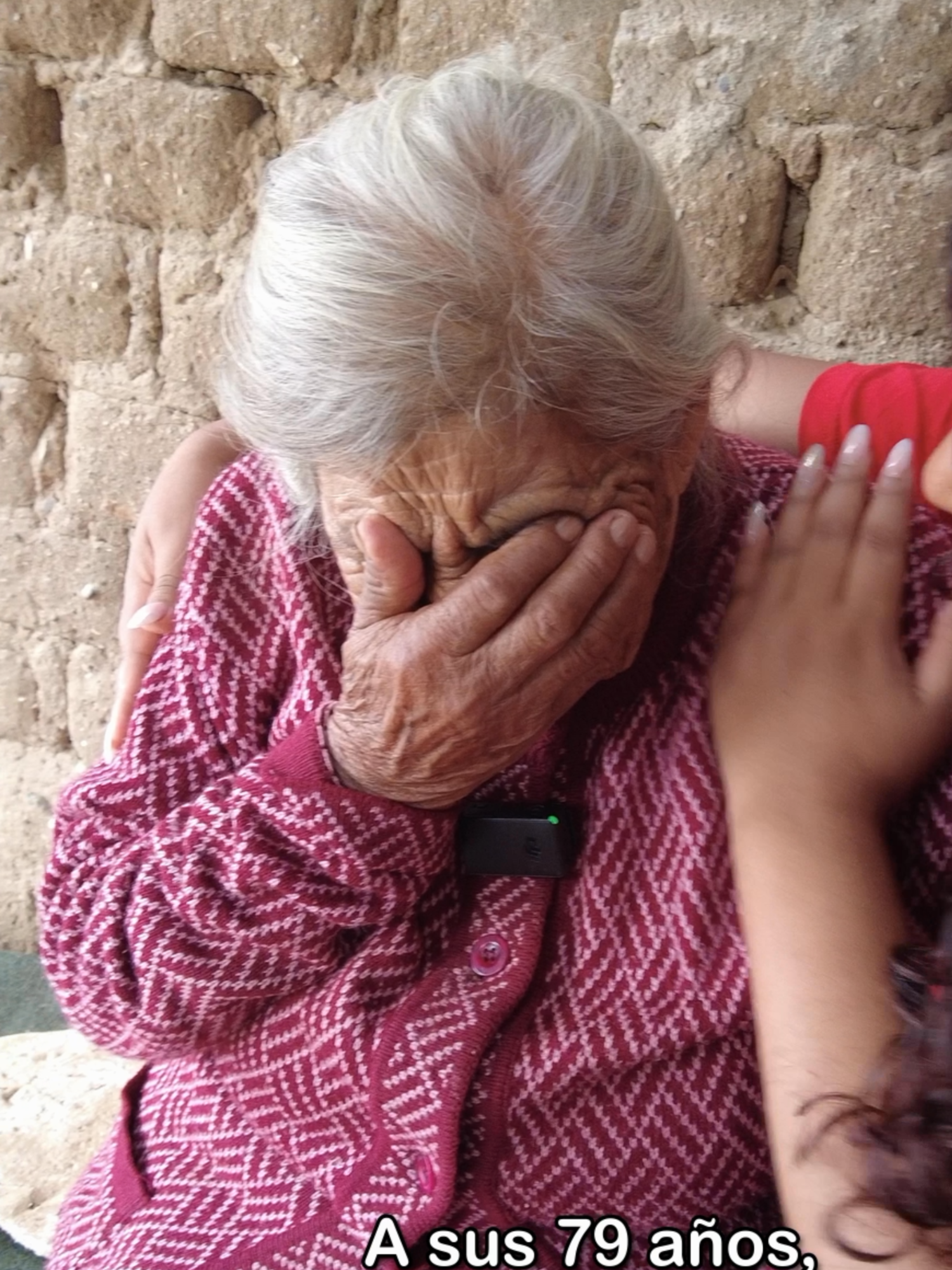 @AdoptaUnAbuelito