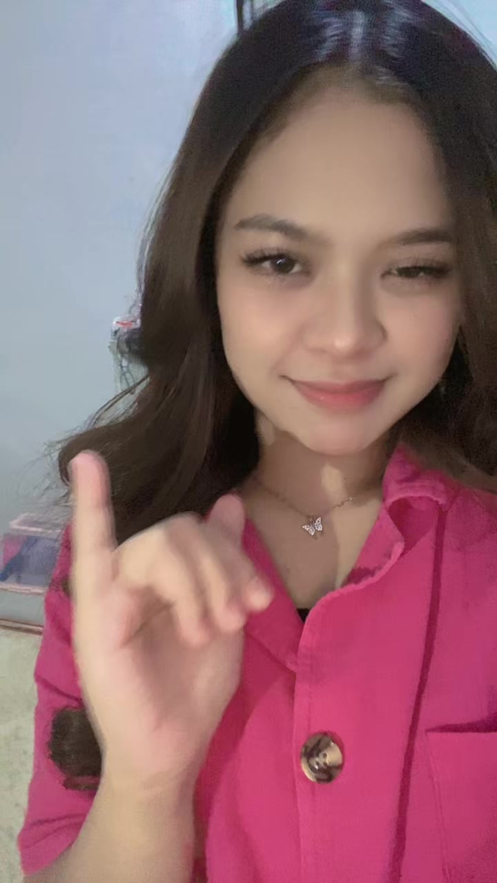 @Chesy Siagiaan