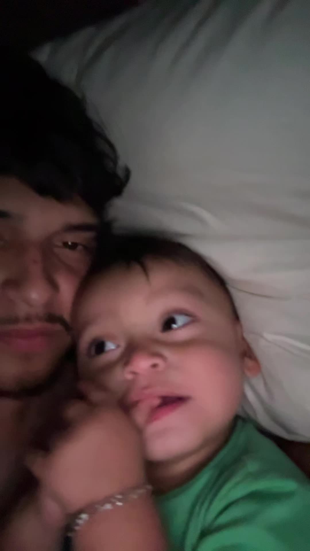 @POLLITO 🐣