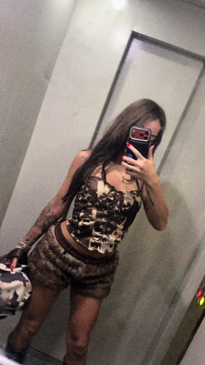 @LonaMuca