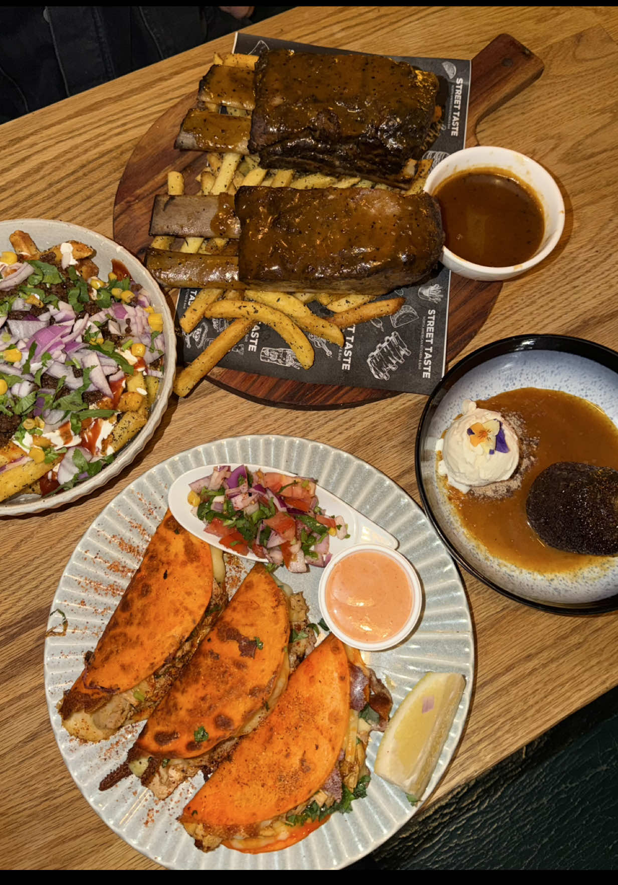 @streettaste