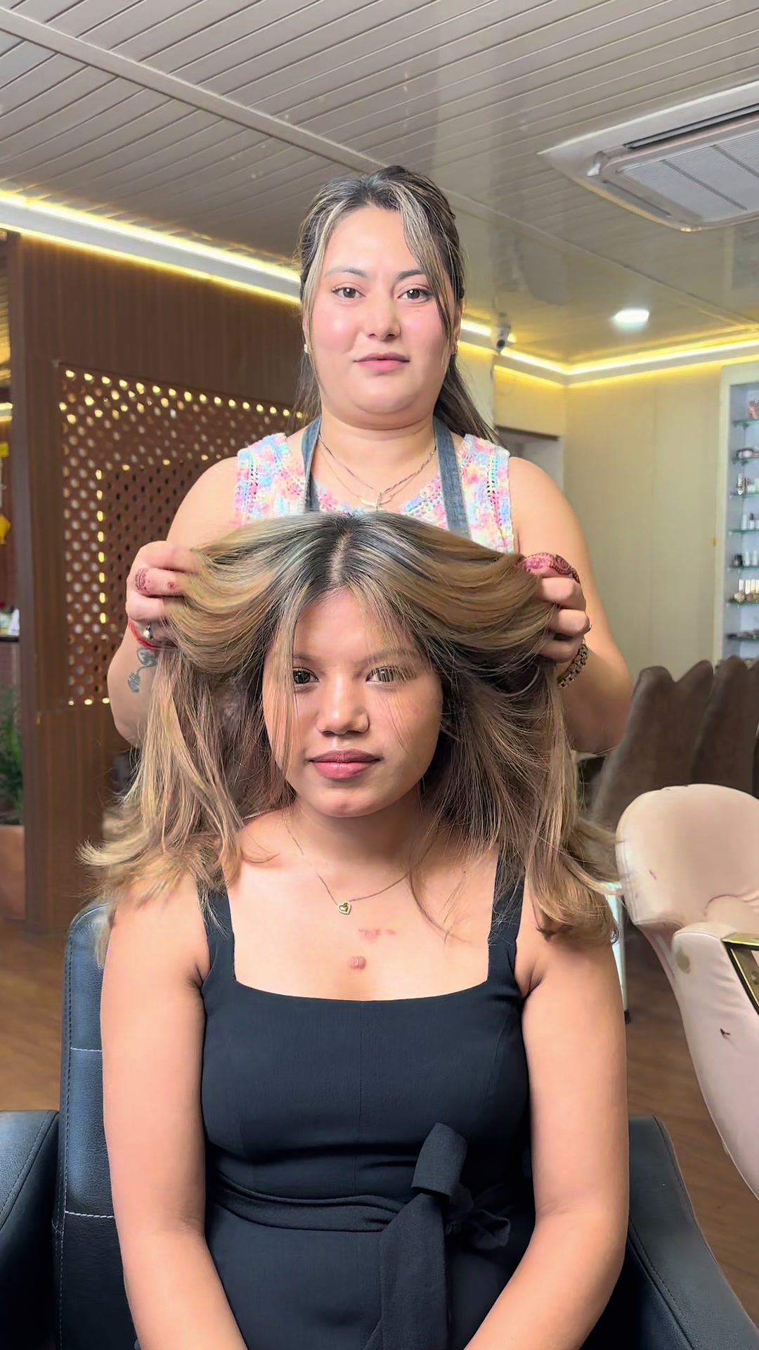 @KrisnaaZ Makeup studio Nepal