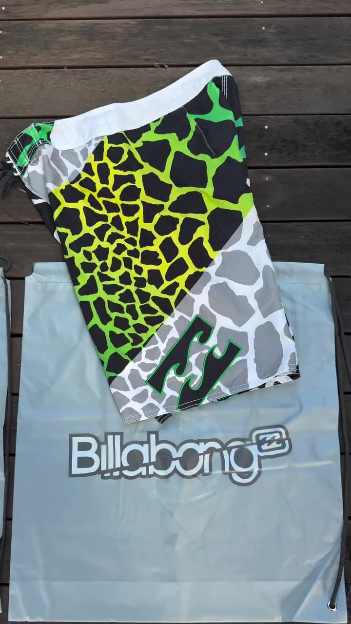 @Vintage Surfwear Supplier