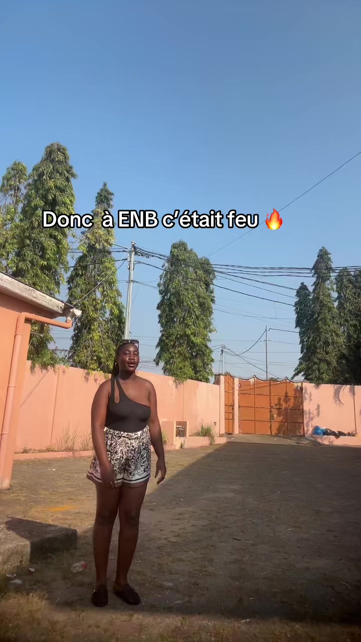 @Princesse du G2 (Bongoville)👸