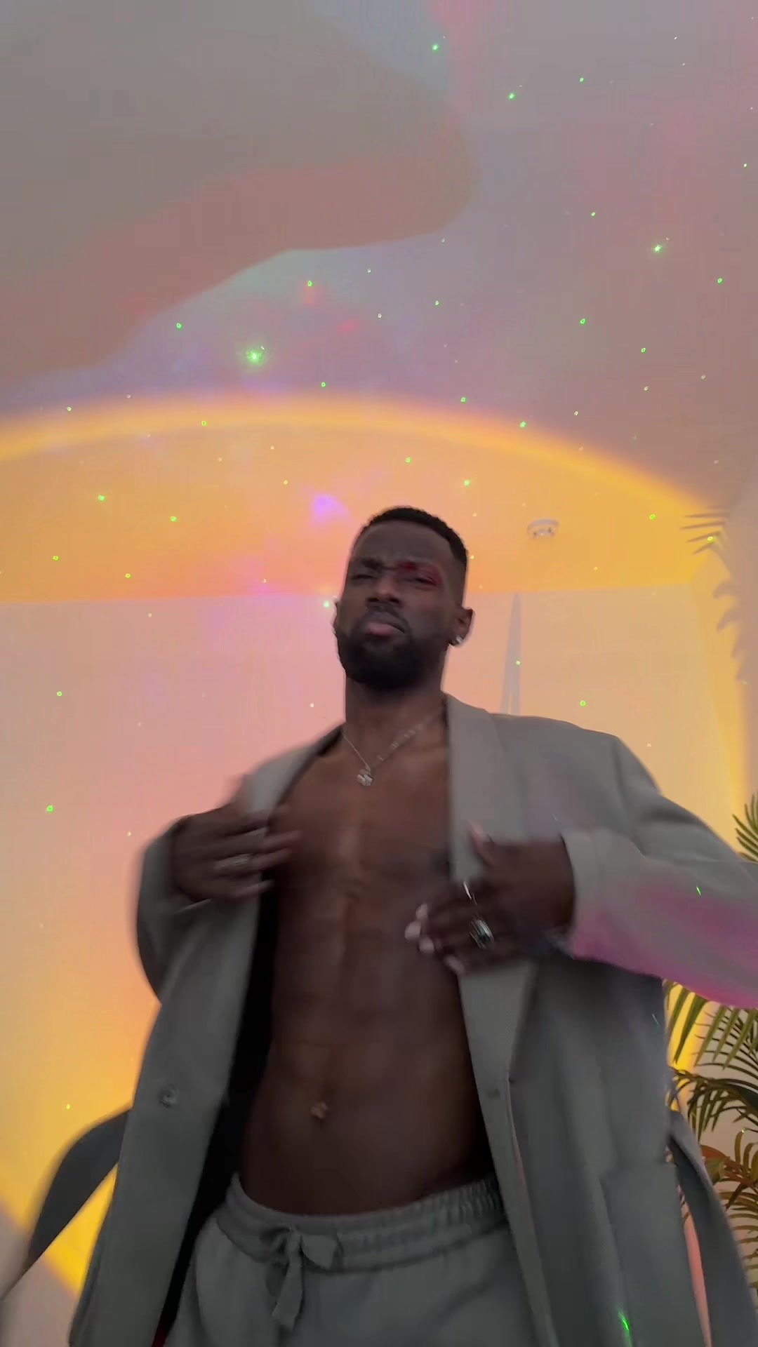 @EmmyJake 🕺