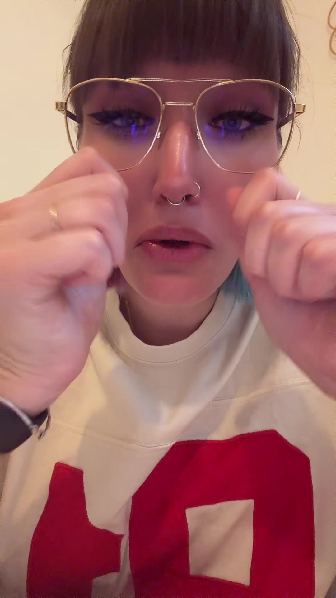 @Amélie l’Hypnotiseuse ✨