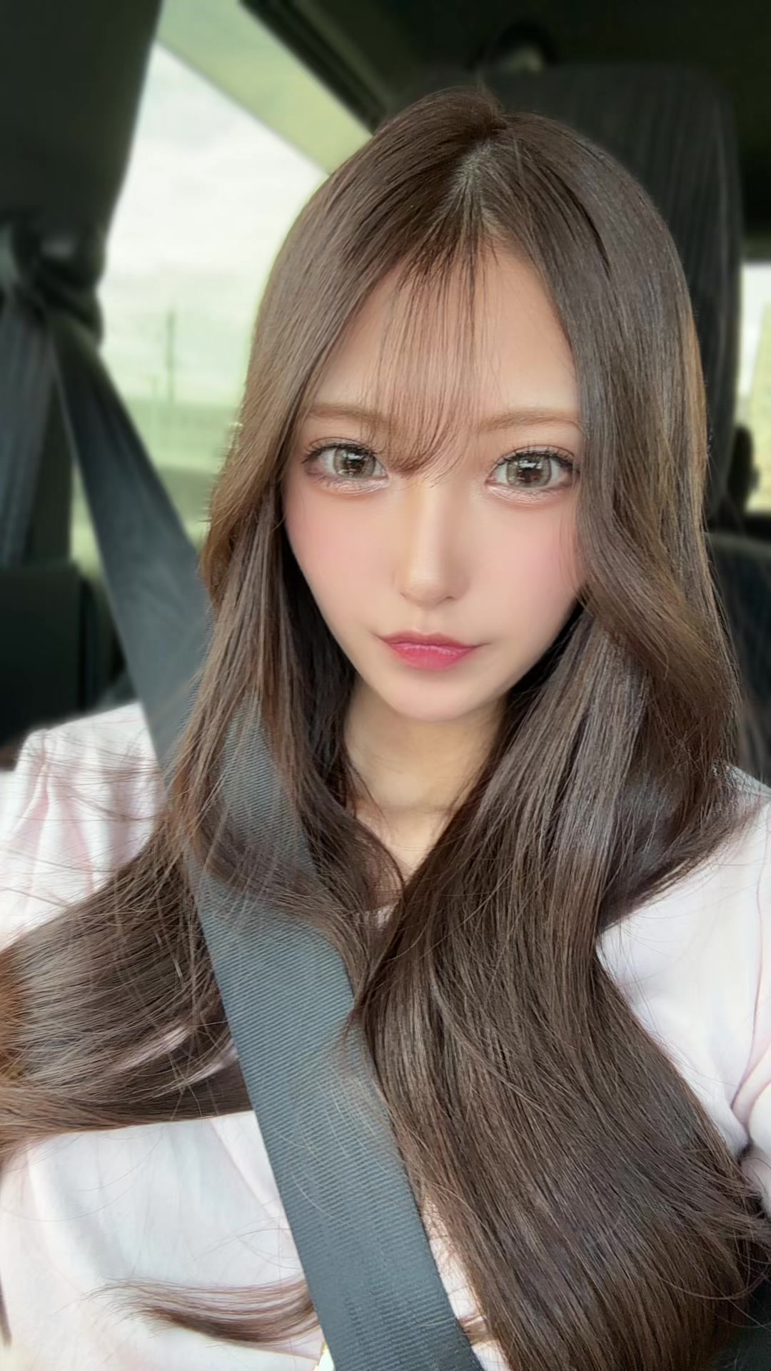 @せな