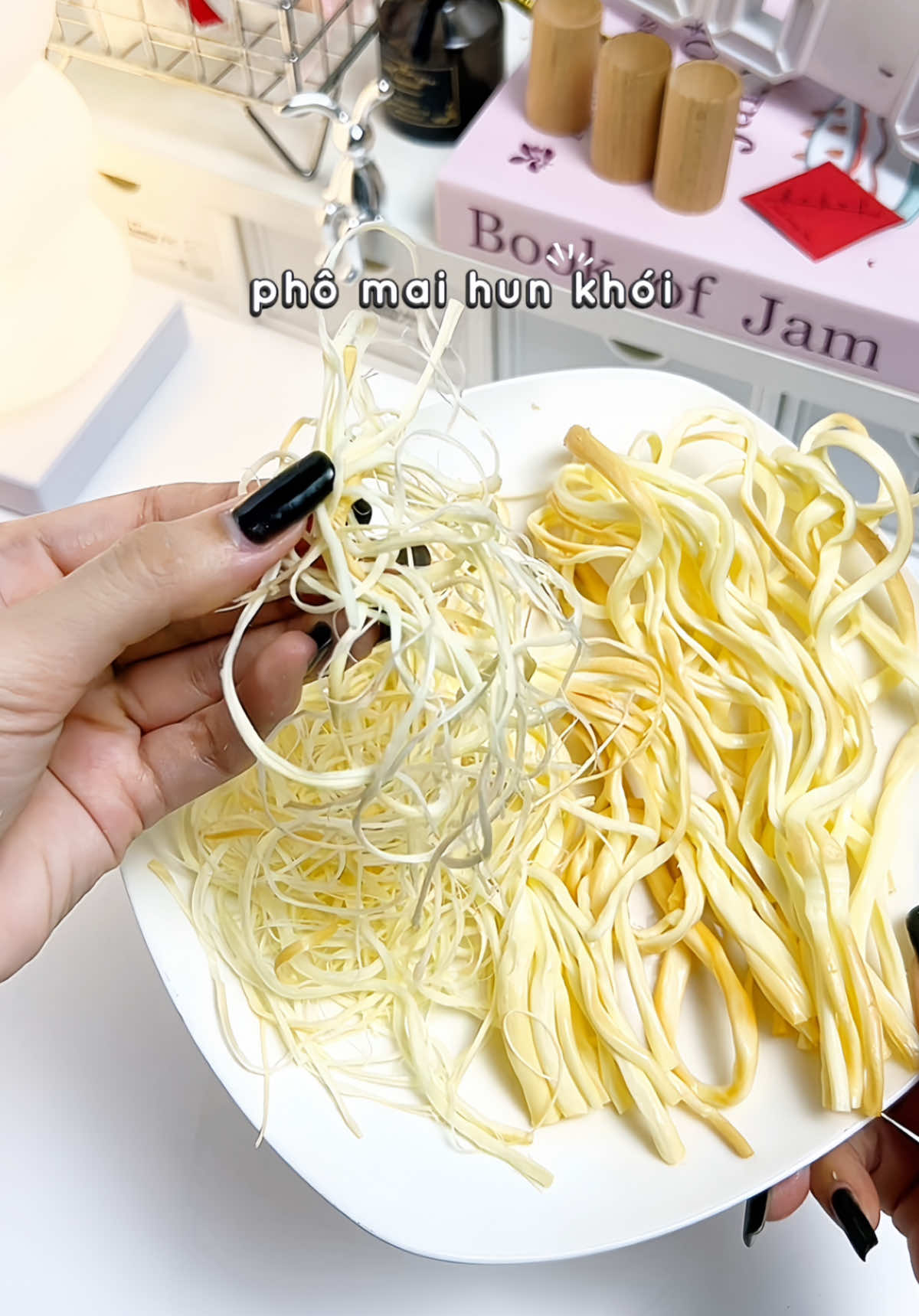 @unbox c&ugrave;ng Tiểu Mụi