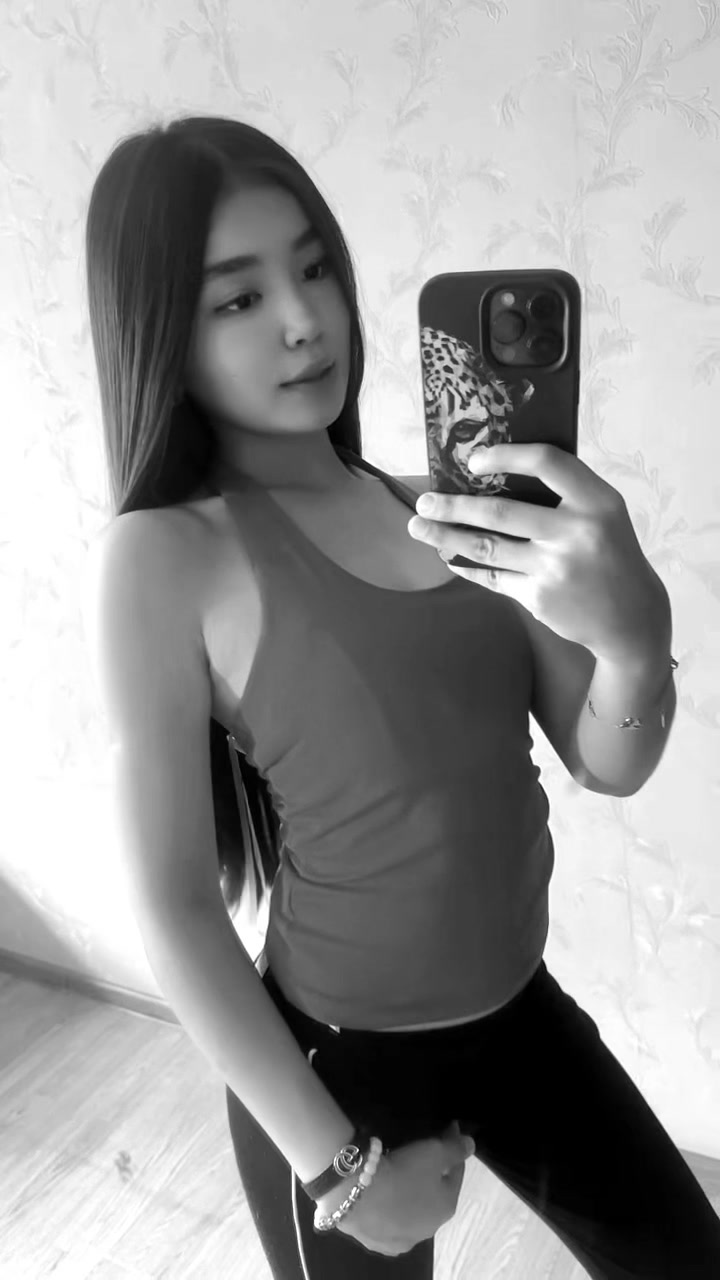 @888