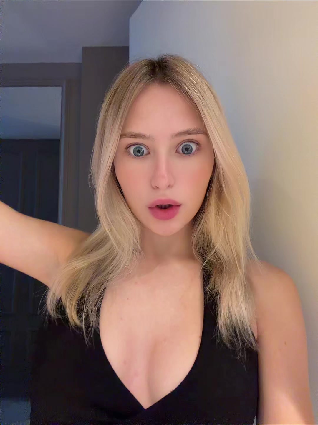 @Виктория