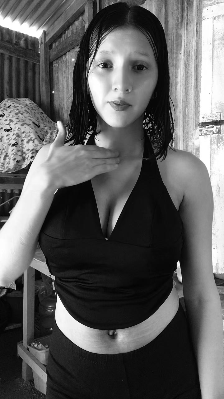 @Dani🍒