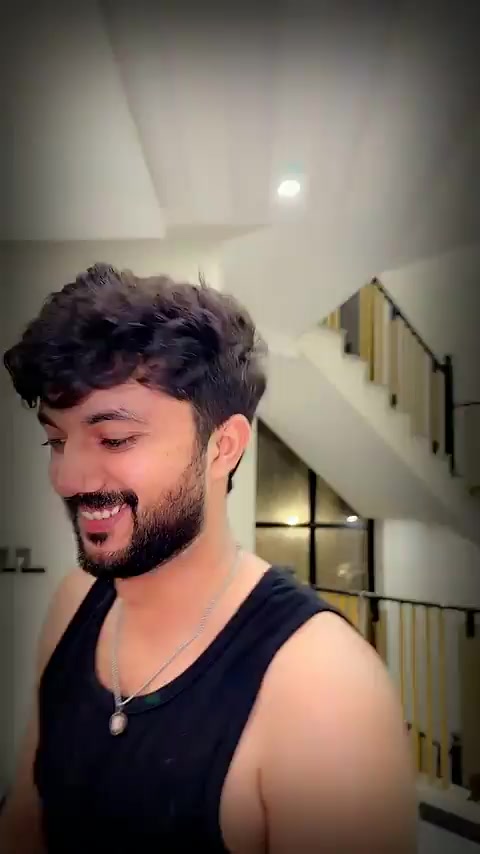 @Mr and Mrs Hussain tareen &hearts;️😍