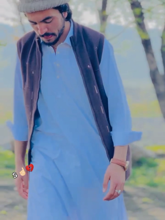 @7 A.T.A🏴☠️ 👈🏼 لیوانو سالار