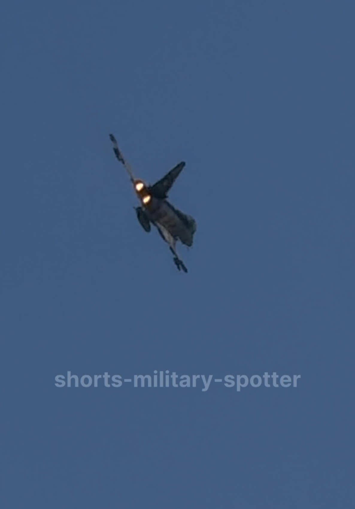 @shorts-military-spotter
